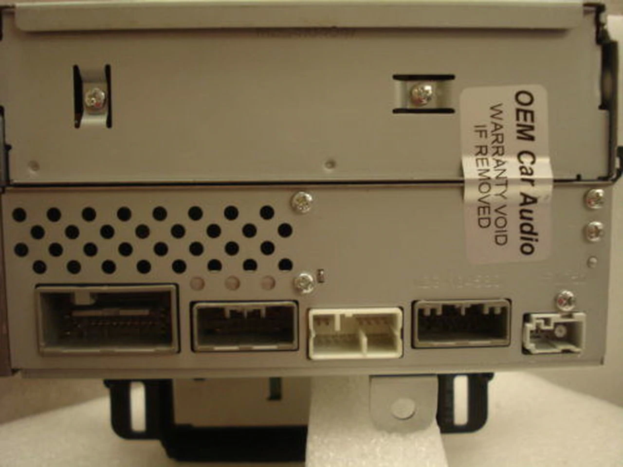 thumbnail image 2 of OEM Acura TL Type S 2007-2008 Headlight Turn Signal Connector Pigtail Set (Used) 2 of 6