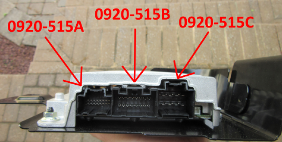 6 (2014-2018) BOSE Amplifier Unit pinout diagram @ pinoutguide.com